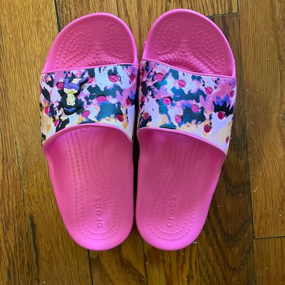 Girls Crocs Sandals - Picture 1 of 2